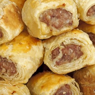 coctail sausage rolls